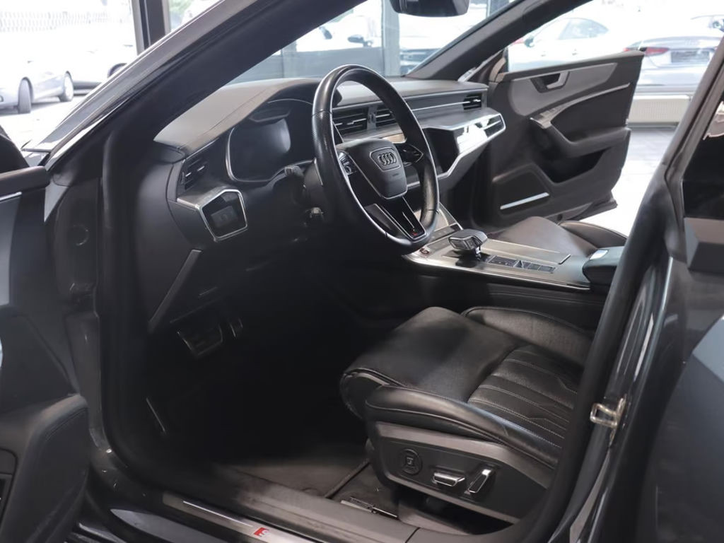 Audi S7