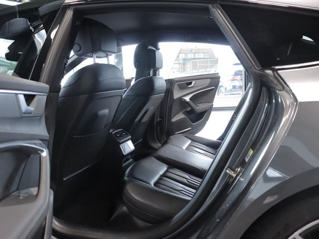 Audi S7