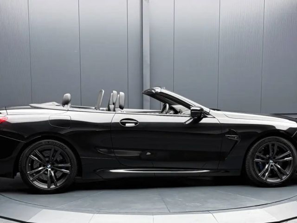 BMW M8
