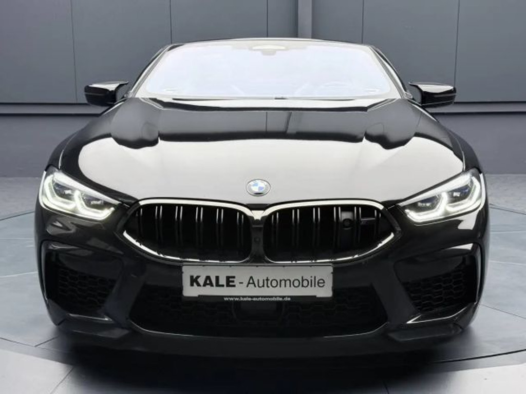 BMW M8