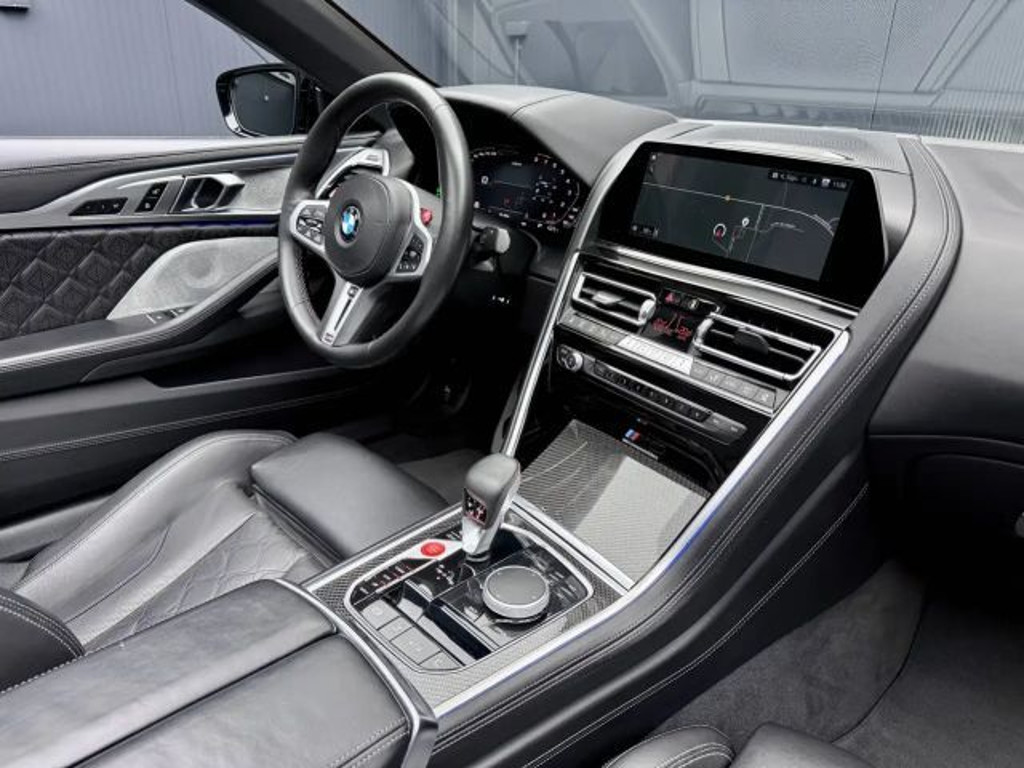 BMW M8