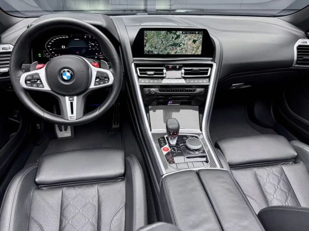 BMW M8