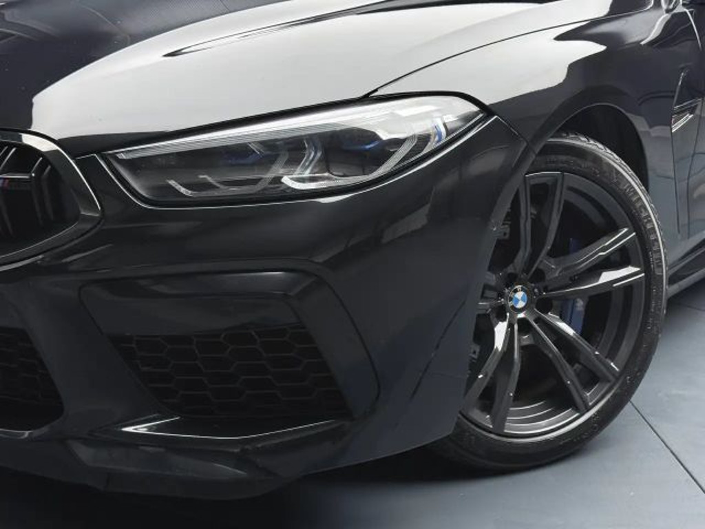 BMW M8
