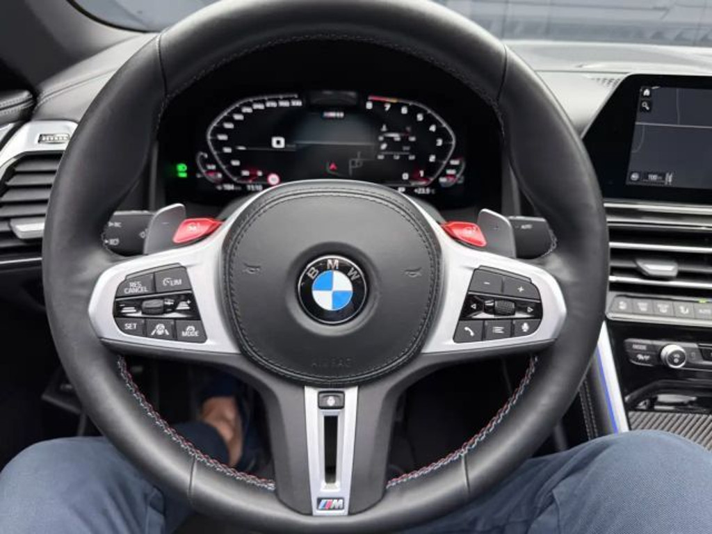 BMW M8