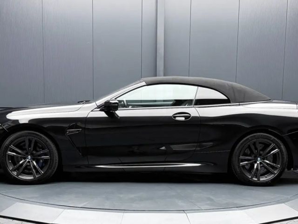 BMW M8