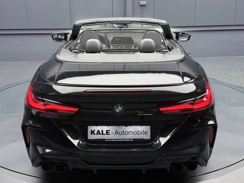 BMW M8