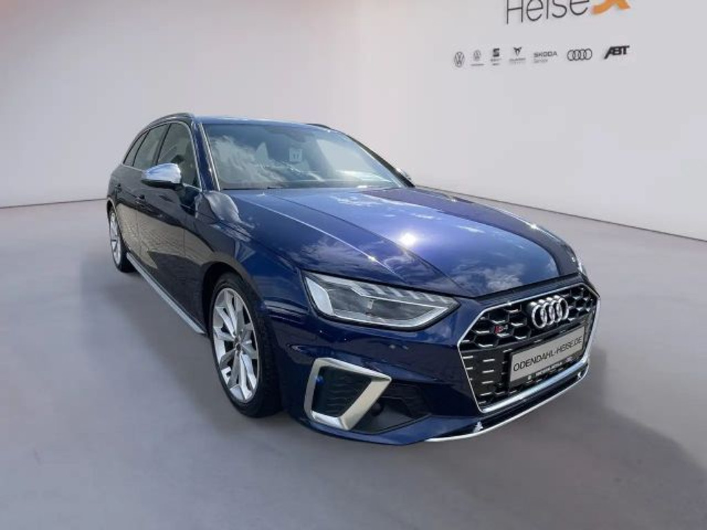 Audi S4