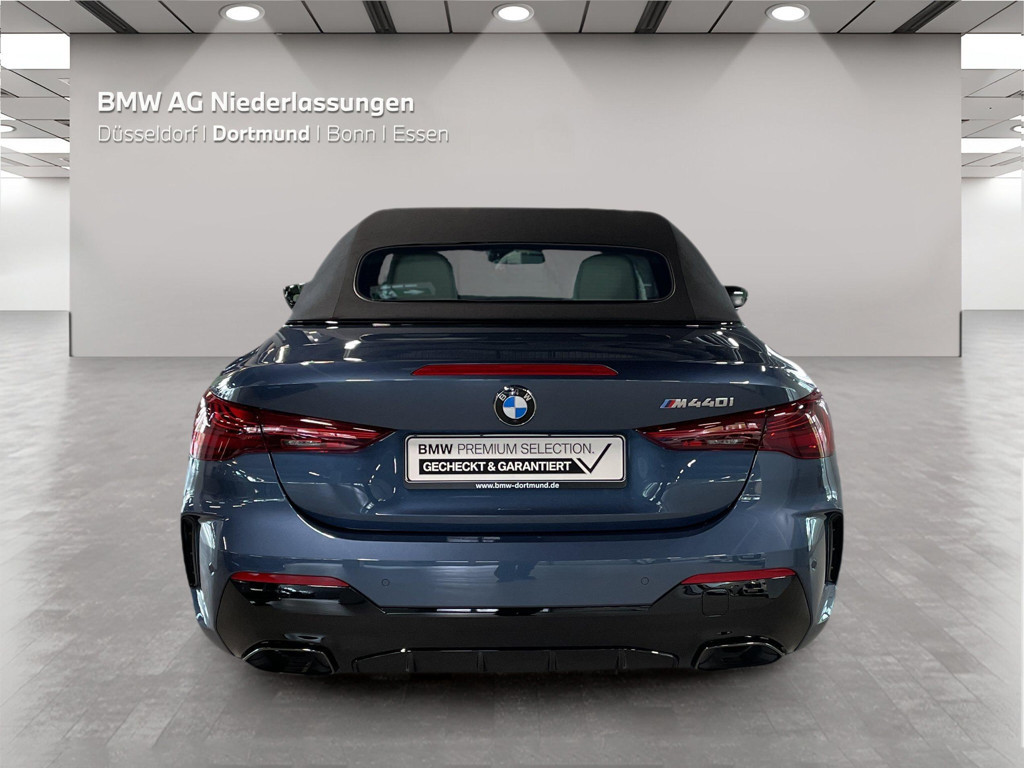 BMW M440