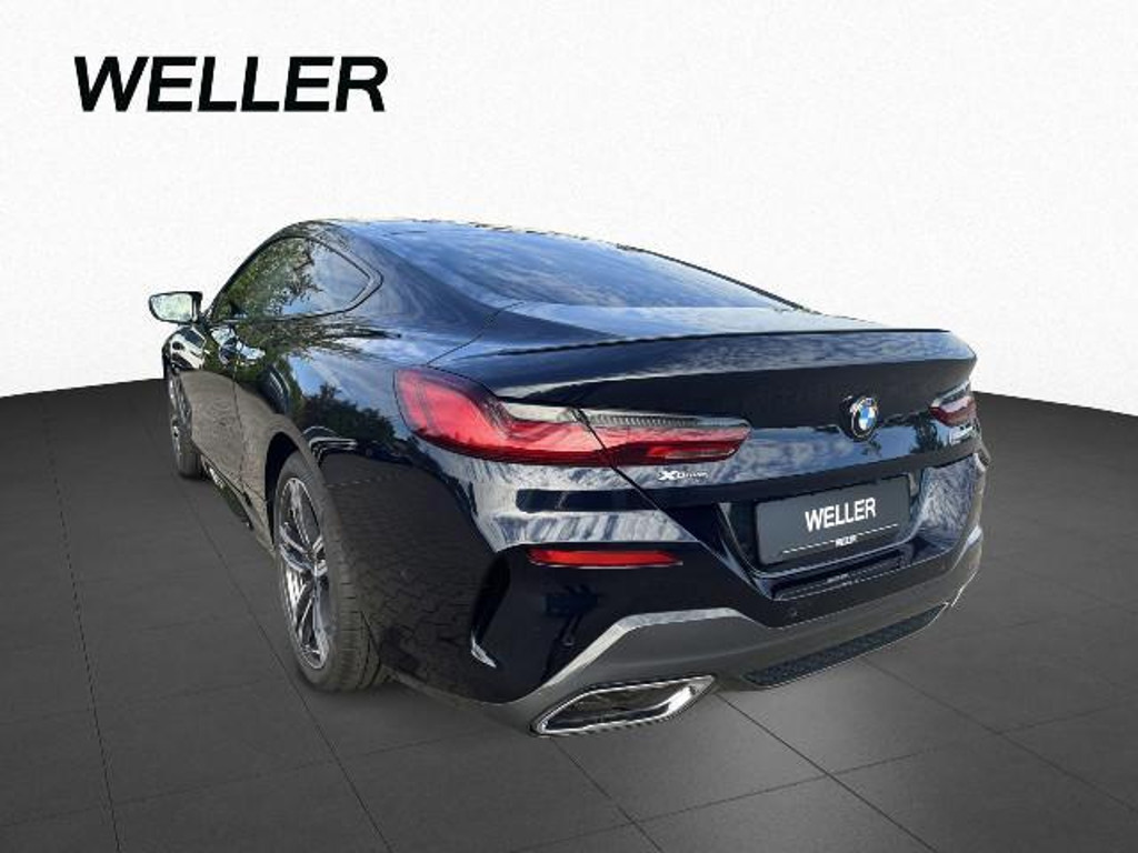 BMW M850