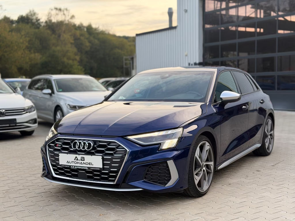 Audi S3 Sportback Sedan Quattro 2.0 TFSI