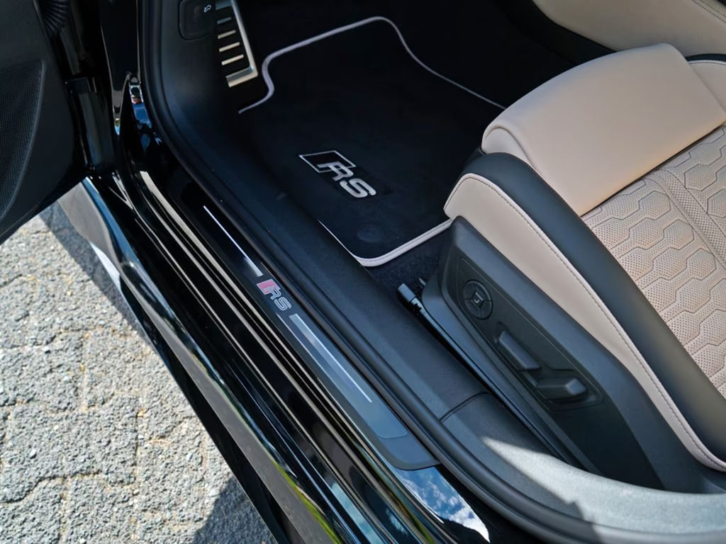Audi RS5