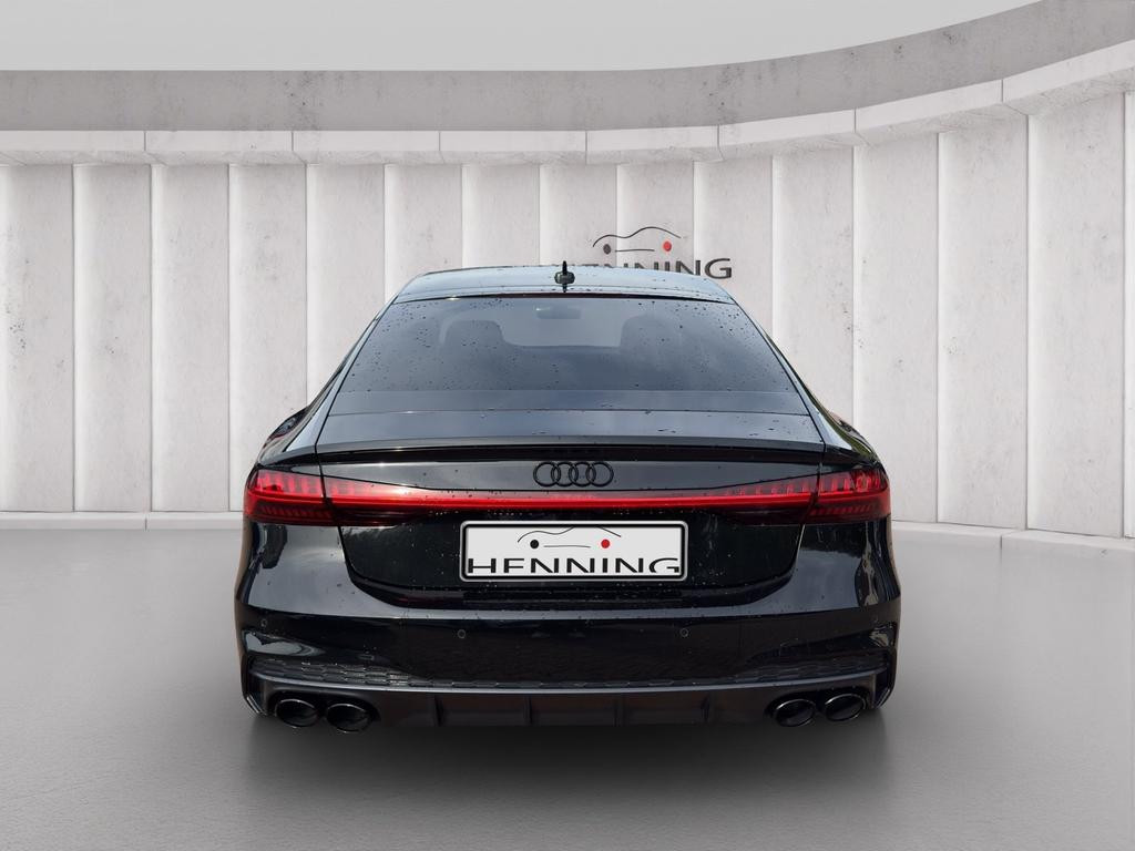 Audi S7