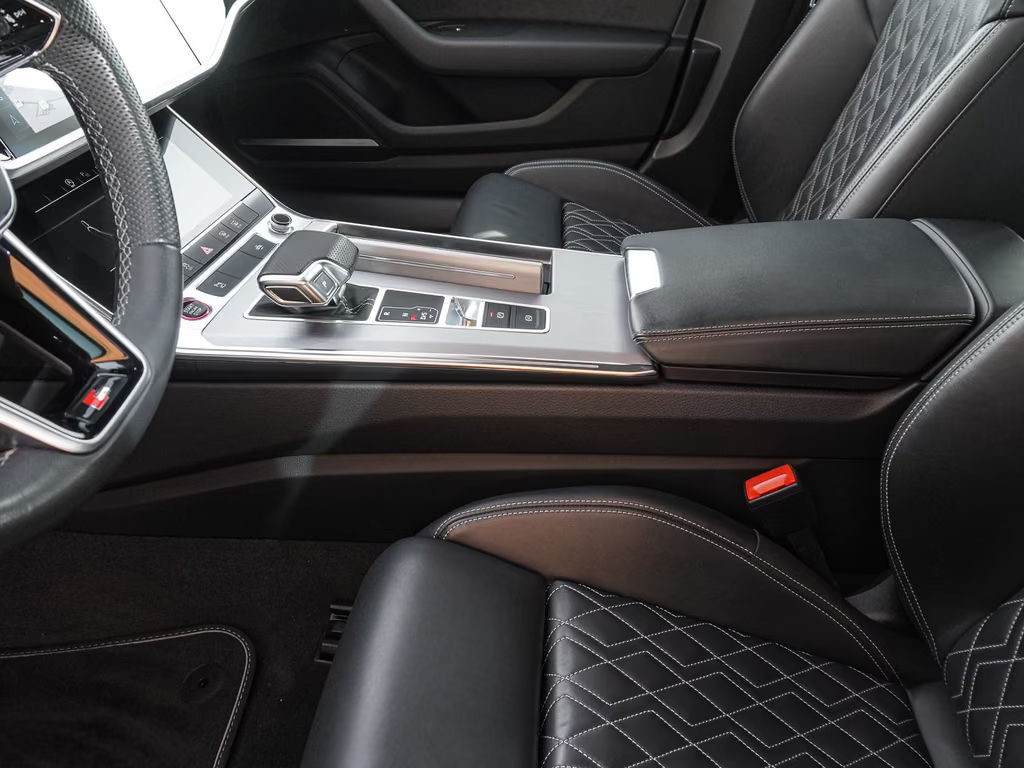 Audi S7