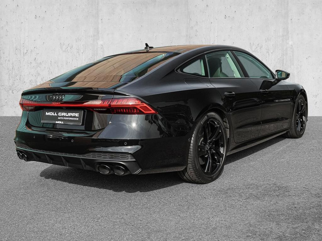 Audi S7