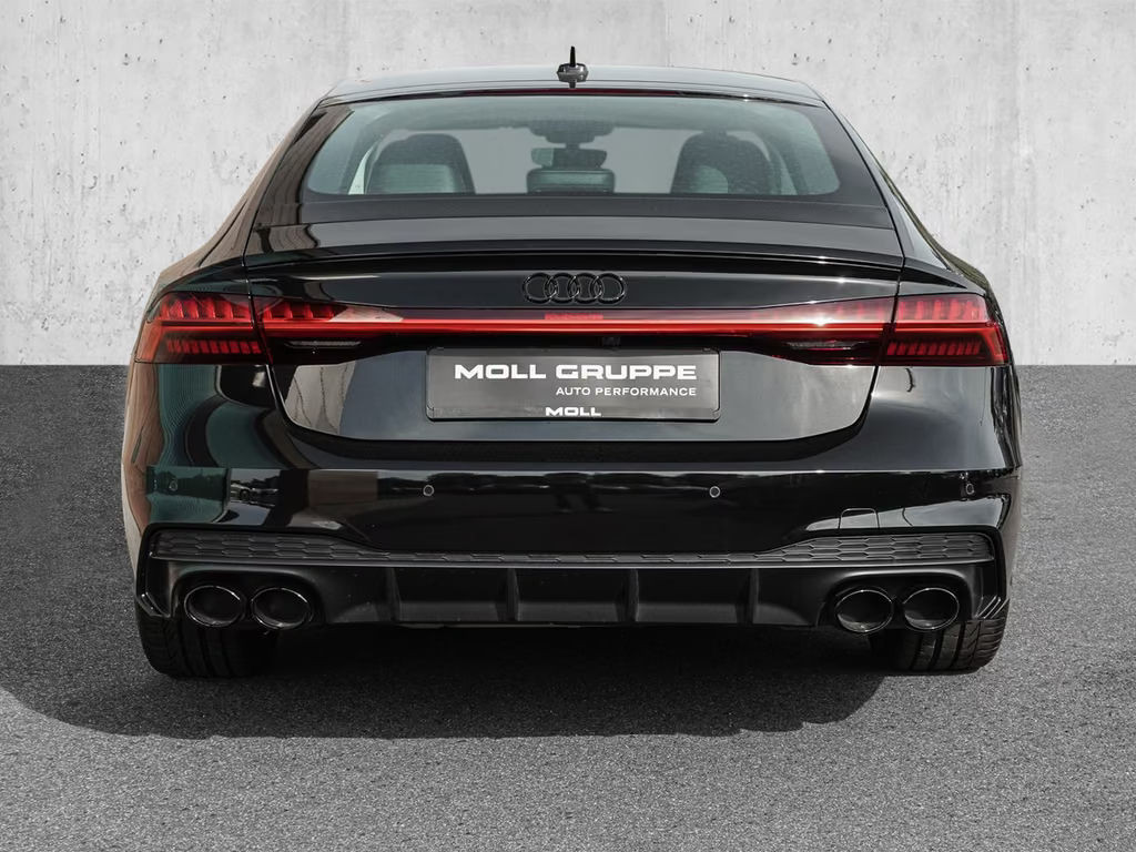 Audi S7