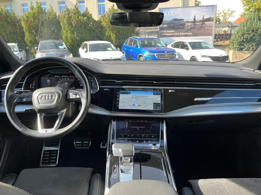 Audi SQ8
