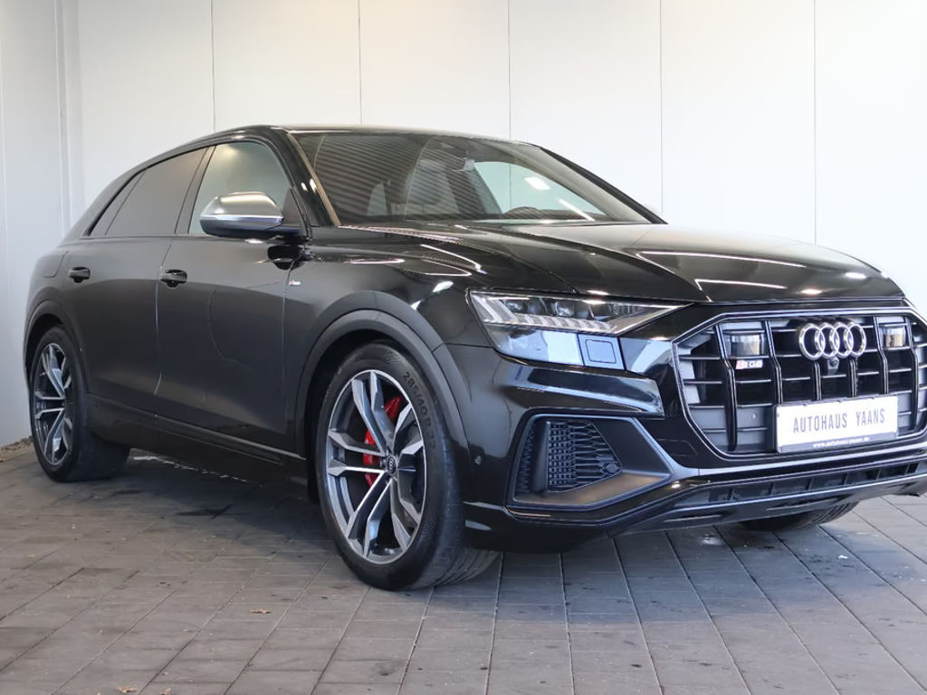 Audi SQ8