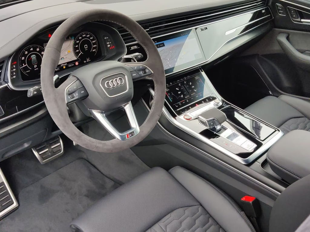Audi RS Q8
