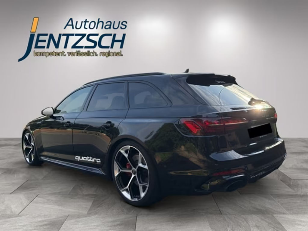 Audi RS4
