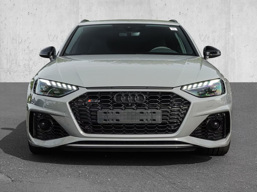 Audi RS4