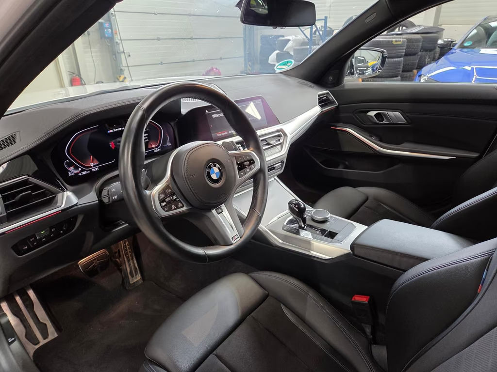 BMW M340
