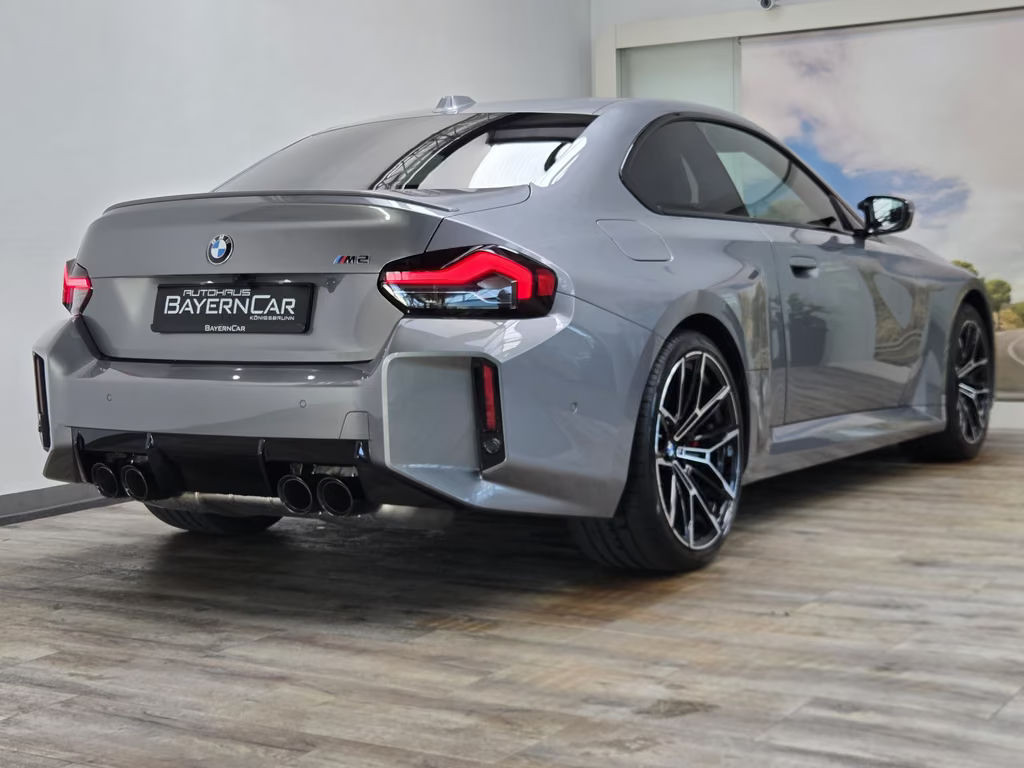 BMW M2