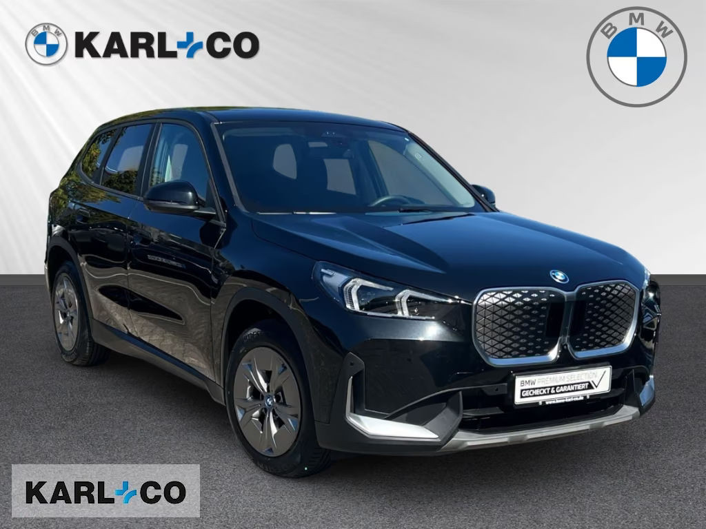 BMW iX1