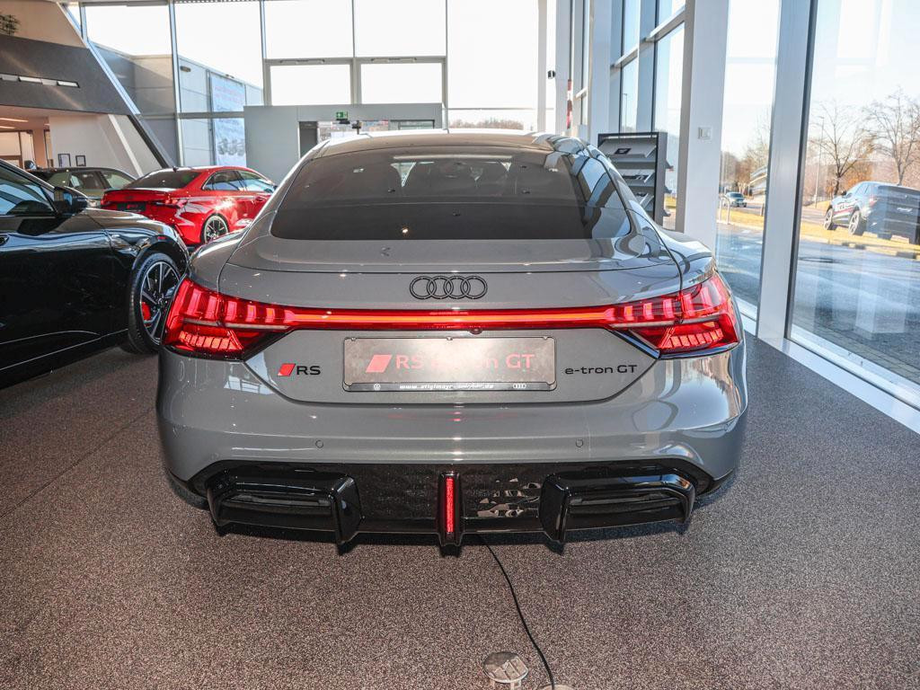 Audi RS e-tron GT