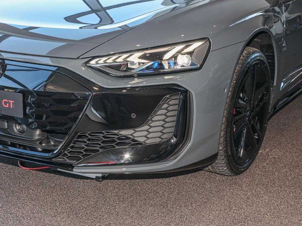 Audi RS e-tron GT