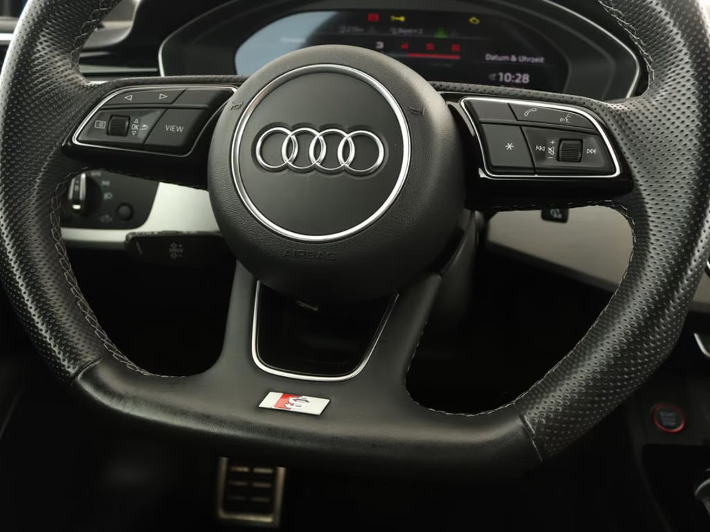 Audi S5