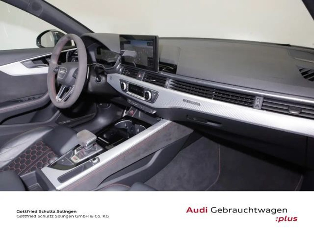 Audi RS4