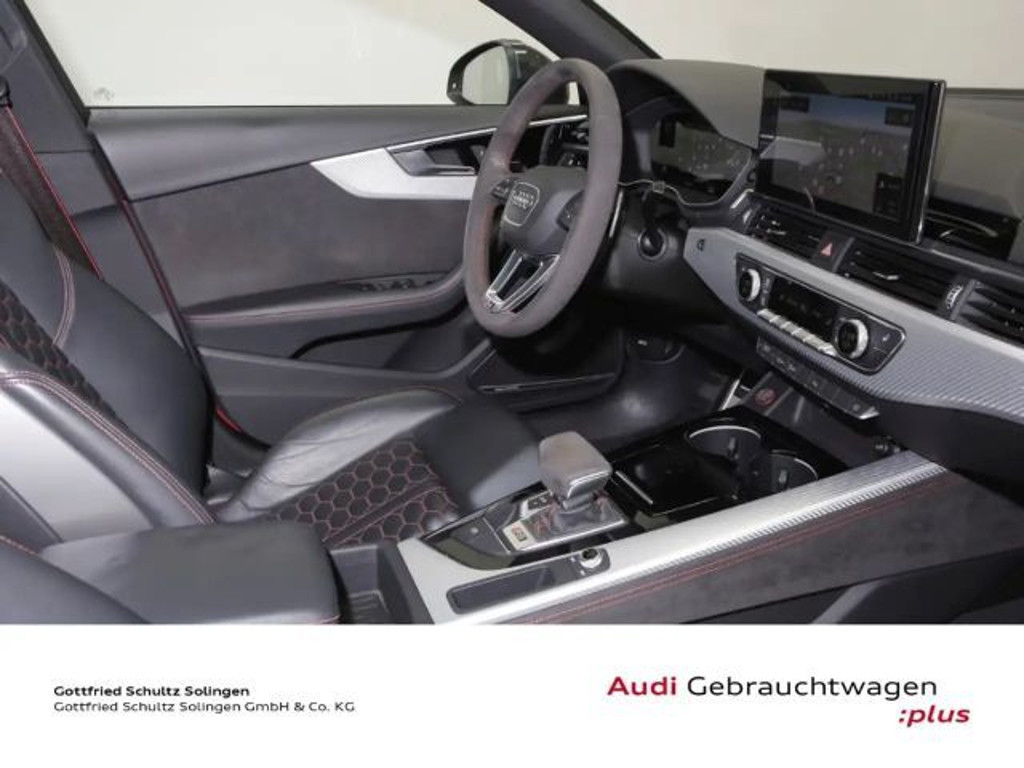 Audi RS4