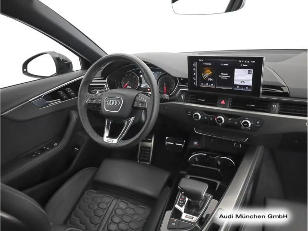 Audi RS4