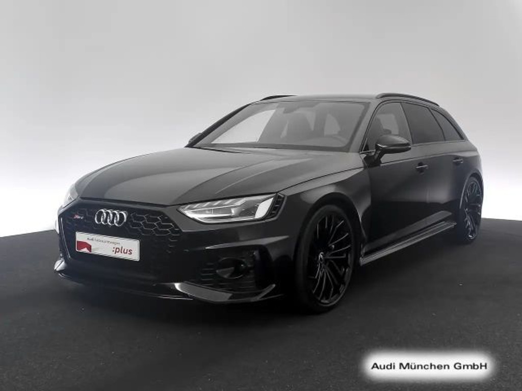 Audi RS4