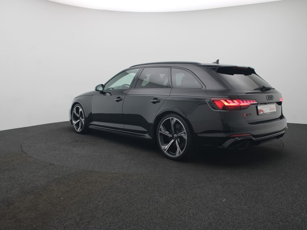 Audi RS4