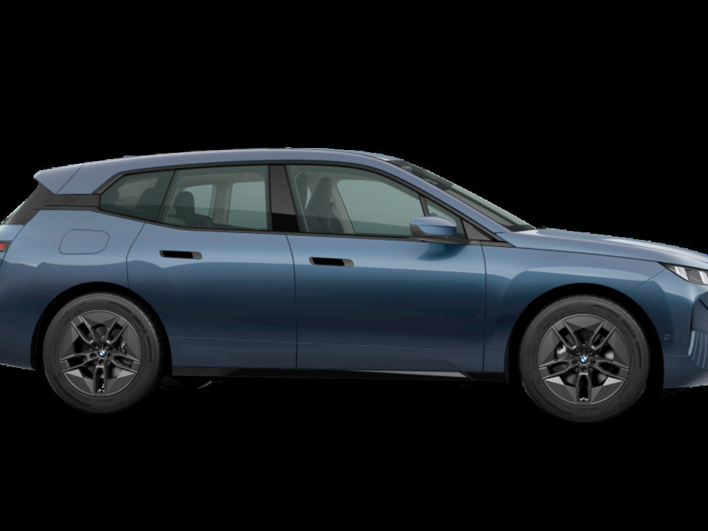 BMW iX