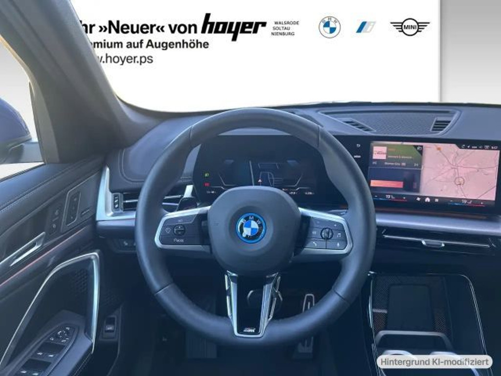 BMW iX1
