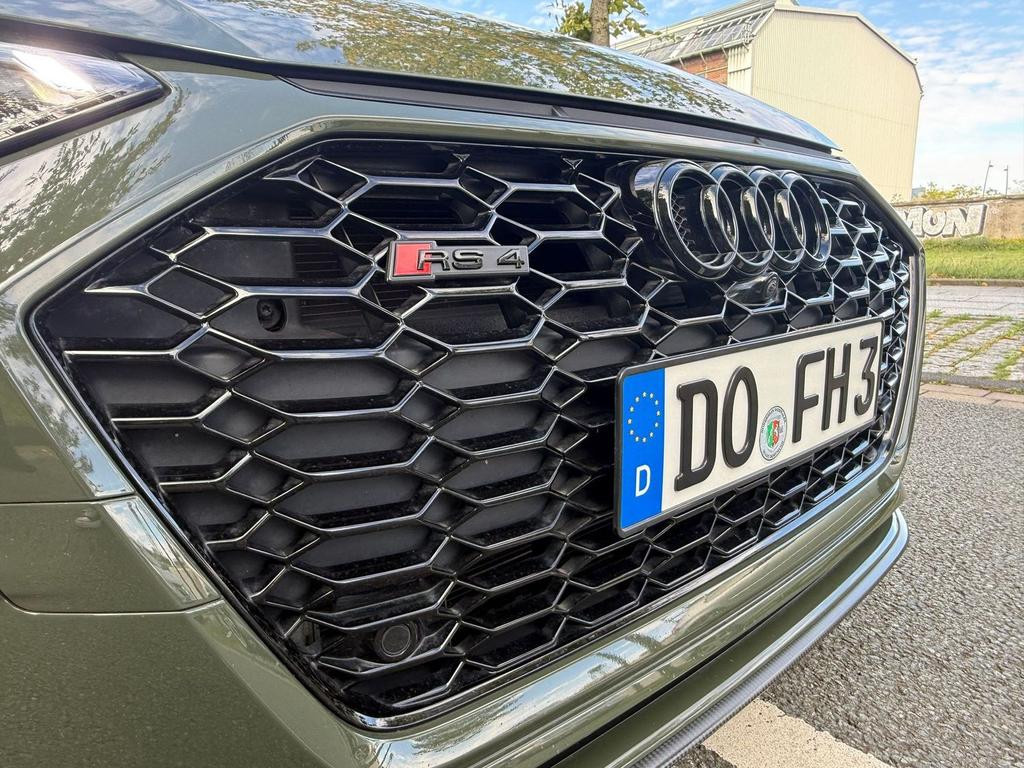 Audi RS4
