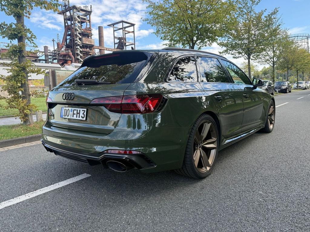 Audi RS4
