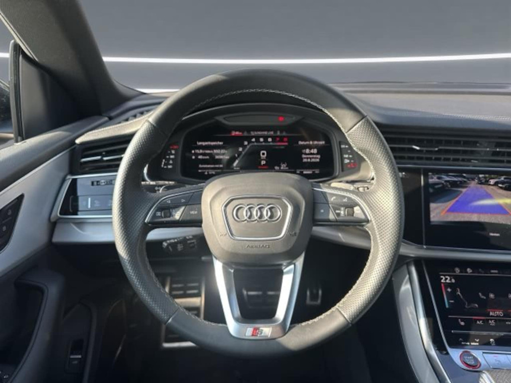 Audi SQ8