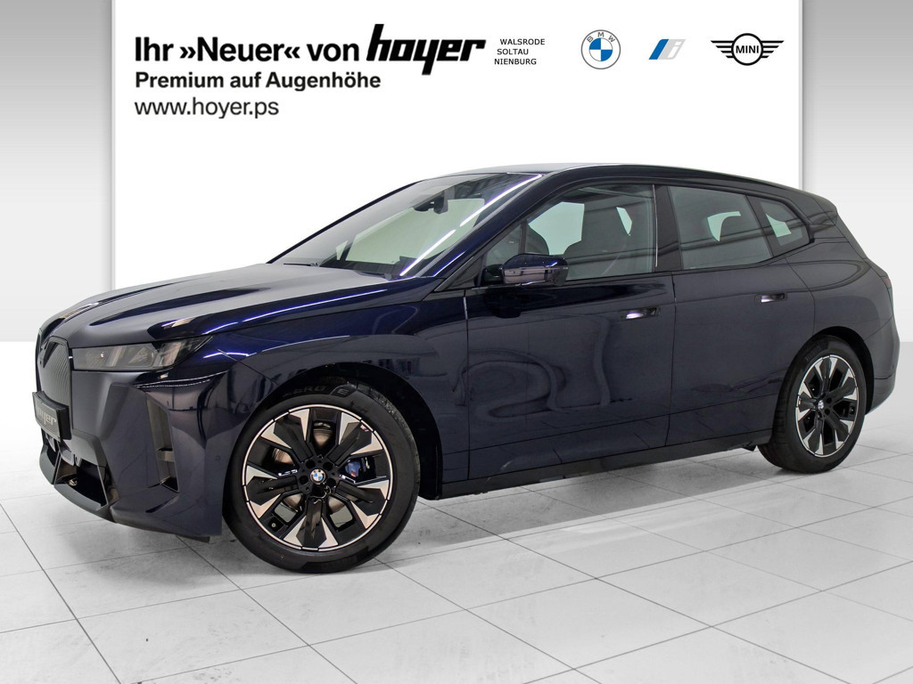 BMW iX xDrive45