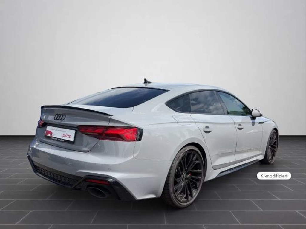Audi RS5