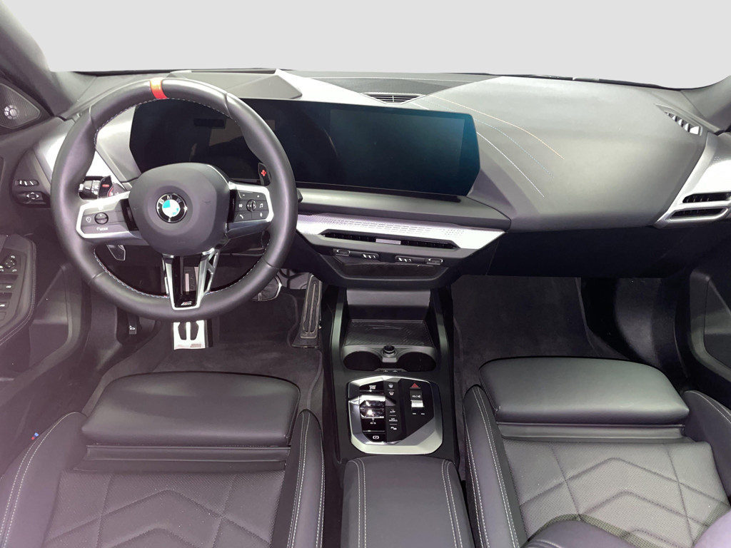 BMW M235
