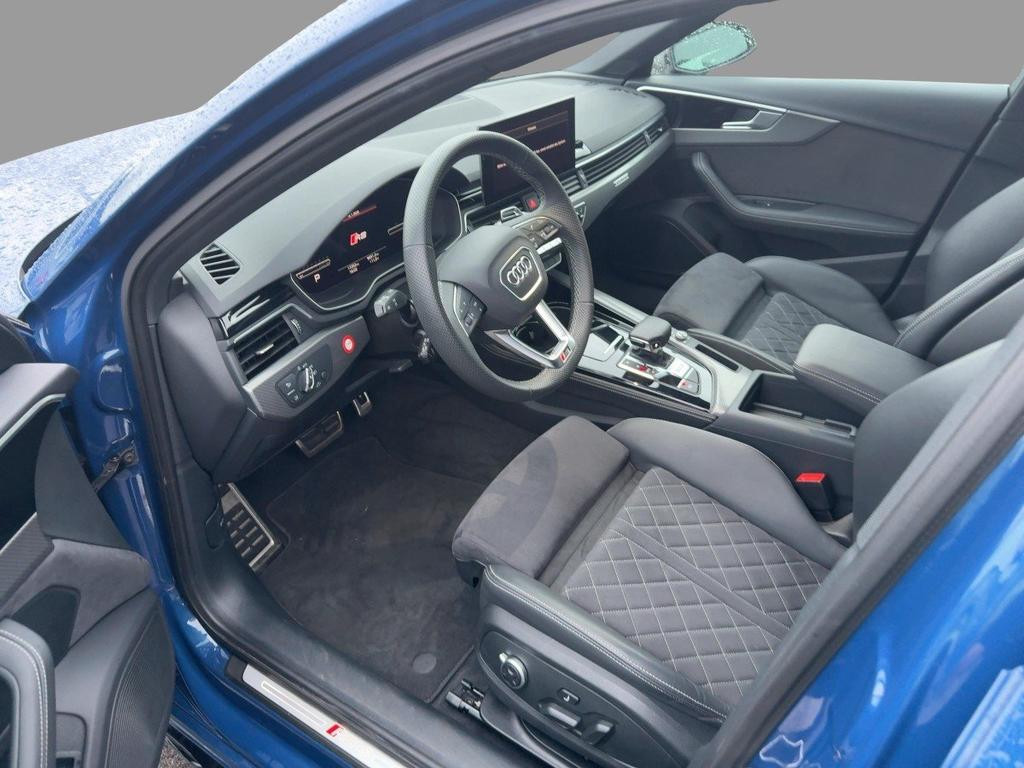 Audi RS4