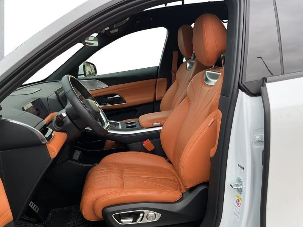 Xpeng G9