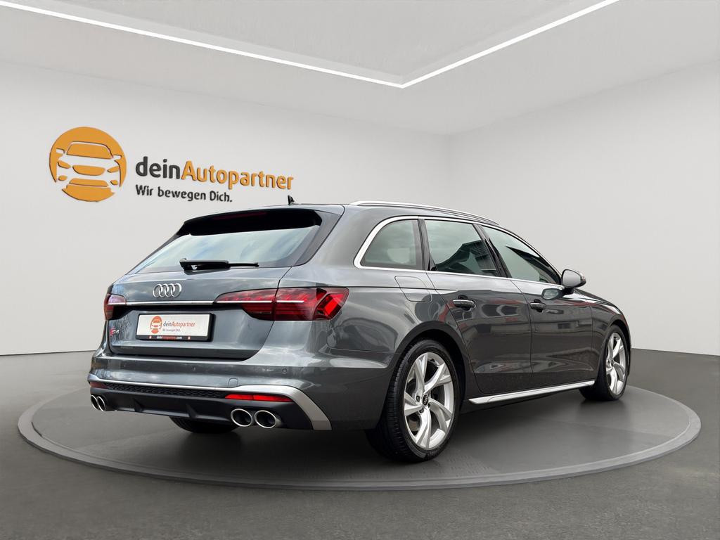 Audi S4