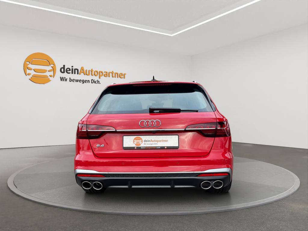 Audi S4
