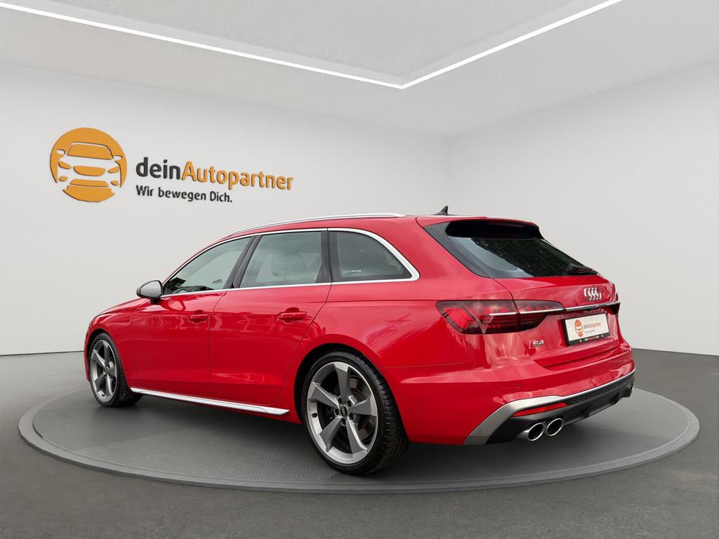 Audi S4