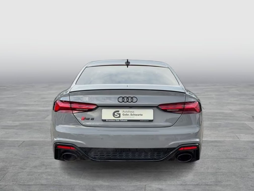 Audi RS5