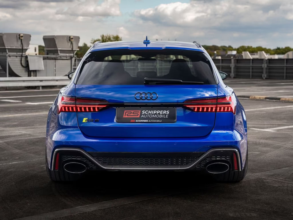 Audi RS6